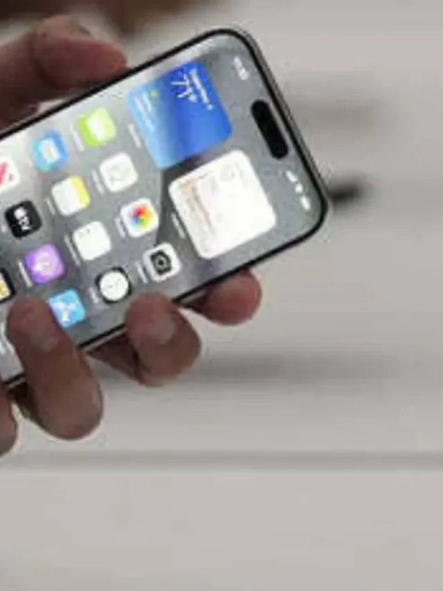 Why Are iPhone Users Furious About iOS Updates
